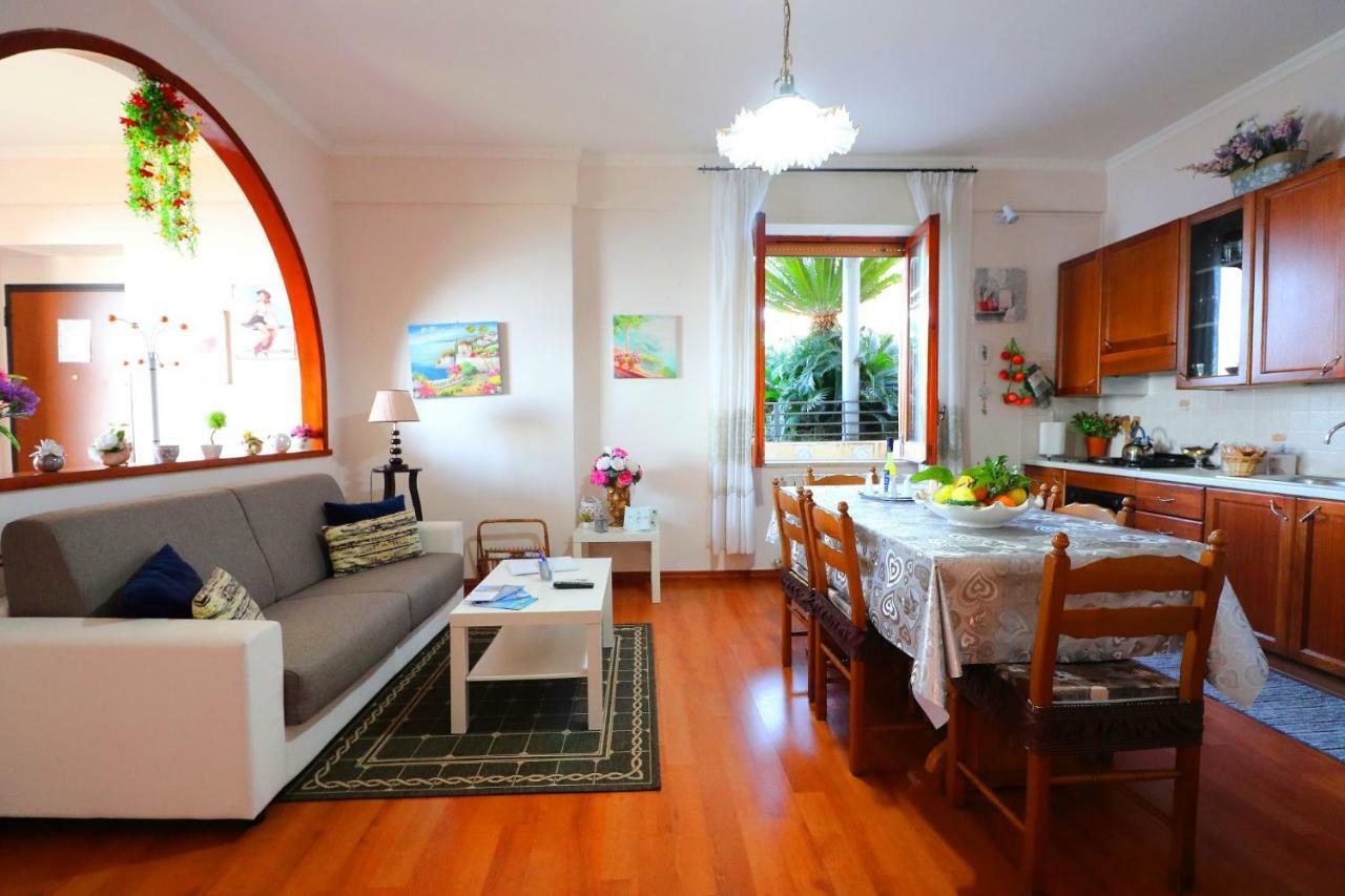 La Rosa Del Sud - De Vivo Realty Sorrento Apartment Exterior photo